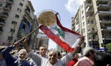 الانهيار المتدرج .. كيف تآكل الاقتصاد اللبناني؟