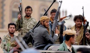 خطف وترويع وهدم منازل.. جرائم الحوثيين ضد الشعب اليمني مستمرة