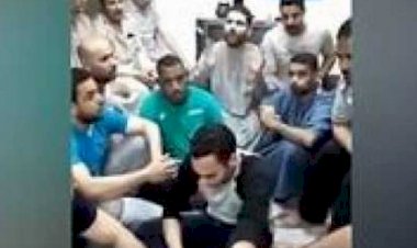 بالمستندات .. أحد العمال المصريين بالدوحة يكشف تفاصيل طردهم ومعاناتهم في قطر