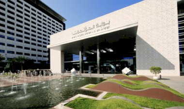 بلومبرغ: الإمارات تنجح في مواجهة كورونا والاحتفاظ باقتصادها قوياً