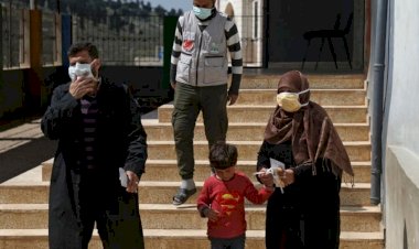 سوريون يروون معاناتهم  في تركيا بعد تفشي 