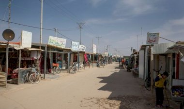 لاجئون سوريون بالأردن يروون معاناتهم منذ أزمة