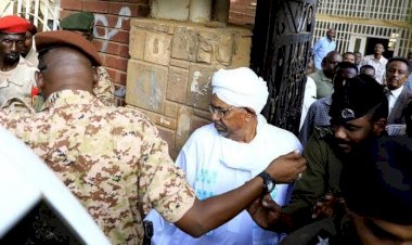 السودان يقطع الطريق على أذرع البشير لدعم ميليشيات الوفاق في ليبيا