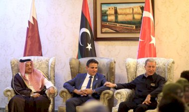 ذا ناشيونال: قطر تورط نفسها في حرب ليبيا وتستقبل الميليشيات وتدربهم على أراضيها