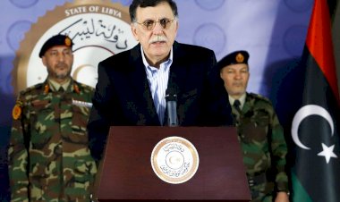 بلومبيرغ: السراج يستقيل من منصبه الشهر المقبل