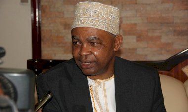 مخططات الوزير حامد كرهيلا تؤجج الأوضاع في جزر القمر ضد الرئيس عثمان غزالي إرضاء للدوحة