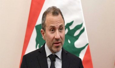 جبران باسيل.. سياسي لبناني مثير للجدل وحليف لحزب الله