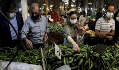 ارتفاع هائل بالأسعار وموائد فارغة.. رمضان شهر الغلاء في إيران