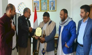 تطبيع جديد.. لقاءات وهدايا تكشف التقارب الحوثي مع حماس