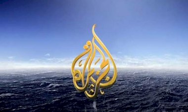 أبرز تناقضات الجزيرة بنسختيها العربية والإنجليزية ضد المملكة