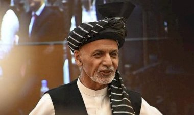 مسيرة أشرف غني من الرئاسة حتى الخروج من أفغانستان لحقن الدماء