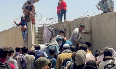 مأساة الأفغان في مخيمات قطر.. إصابة 300 لاجئ بكورونا