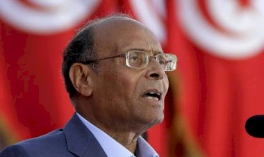 لماذا يدافع الإعلام التركي عن المرزوقي بعد قرارات الرئيس التونسي؟