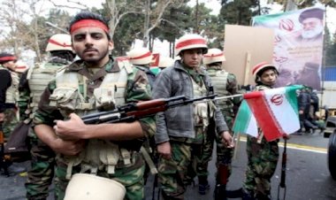 تاريخ من الإرهاب والتخريب.. محللون يكشفون أرشيف إيران الإجرامي لزعزعة دول المنطقة