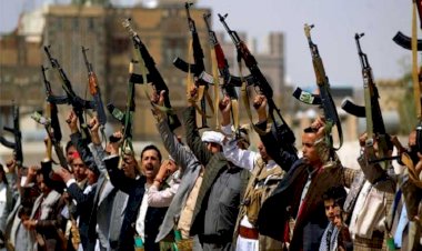 تخبُّط وقلق في صفوف الحوثي بعد تشكيل المجلس الرئاسي اليمني