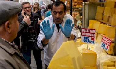 الأسعار تتغير يوميا والأتراك خائفون.. التضخم يضرب تركيا بحرب بسبب أردوغان