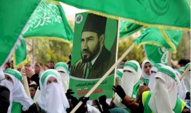 تخوُّف وقلق داخل الإخوان.. مصر تطلب من الإنتربول القبض على حمزة زوبع وعناصر إرهابية