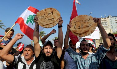 لبنانيون يلجأون إلى العملات الرقمية والمقايضة لتقليل خسائرهم.. ما القصة؟
