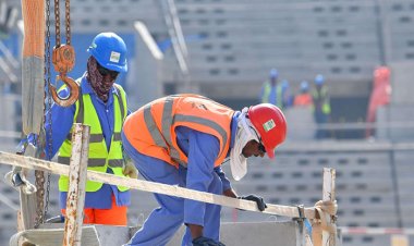 أرقام وهمية وحسابات مختلفة.. الفساد يُلقي بظلاله على أول مونديال في قطر