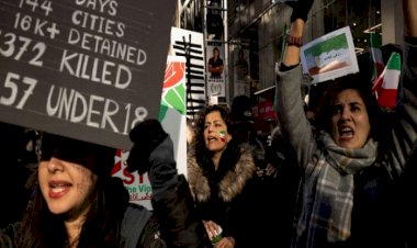 بالاغتصاب والاعتداءات الوحشية.. كيف يحاول النظام الإيراني كبح الاحتجاجات النسائية؟