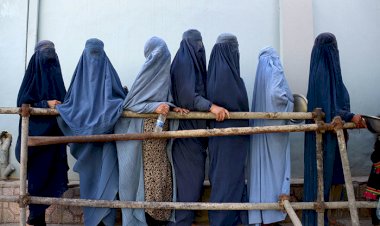 خوفًا من وقوع كارثة إنسانية.. مفاوضات دولية مع طالبان لعودة عمل منظمات الإغاثة