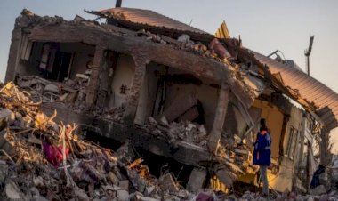 نيويورك تايمز: اقتصاد تركيا المترنح بسبب الزلزال يمثل تحديًا إضافيًا لأردوغان