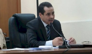 الجنون هو الحل.. الإخواني بشير العكرمي يدعي الإصابة بانهيار عصبي بعد قرار ضبطه