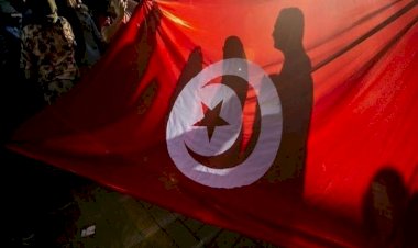 تونس تغلق كافة مقارّ حركة النهضة الإخوانية وحظر كافة أنشطتها