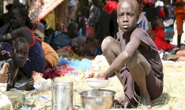 معاناة يرويها اللاجئون الفارُّون من جحيم الحرب السودانية حتي الوصول إلي مصر
