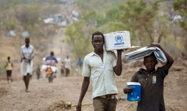 أزمة إنسانية جديدة.. أطفال السودان يفرون من جحيم الحرب لدول الجوار بمفردهم