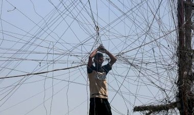 عودة حرب الكهرباء في الصيف بالعراق.. ما علاقة الصراع السياسي الإيراني-الأميركي؟