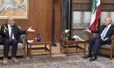 كيف أصبحت المبادرة الفرنسية عائقاً لإنهاء الشغور الرئاسي في لبنان؟