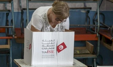 إسدال الستار على الإخوان.. بَدْء تصويت الانتخابات التونسية