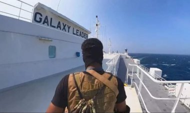 الشعب يدفع الثمن.. غضب يمني من اعتراف الحوثي بالتنسيق مع إيران حول هجمات البحر الأحمر