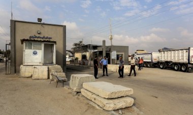 دخول المساعدات لقطاع غزة من معبر كرم أبو سالم.. هل هى طريق النجاة؟