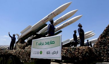 محادثات سرية بين الحوثيين وإسرائيل برعاية دولية لوقف التصعيد في البحر الأحمر