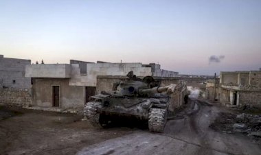 بين ضعف النظام وانشغال الحلفاء.. ماذا يحدث في سوريا؟