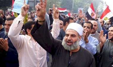 تزييف الحقائق.. كيف تروج جماعة الإخوان الإرهابية للشائعات في مصر؟