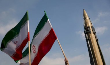 مصادر تكشف.. توجهات داخل الحكومة الإيرانية للتفاوض مع الولايات المتحدة بعد الانهيار الاقتصادي