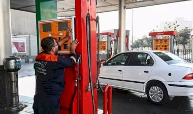 بنزين مسرطن على الطرقات.. وثائق سرية تكشف: إيران تخلط الوقود بالسموم 