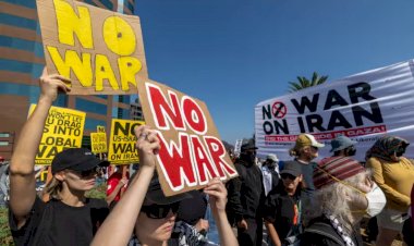 رسائل ترامب الخفية لإيران وتناقض التصريحات الأمريكية.. ماذا حدث بعد قصف المنشآت النووية؟