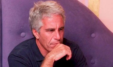 من هو جيفري إبستين؟ رجل الظل الذي هزّ عروش السياسة والمال