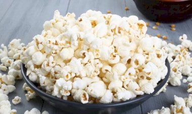 طرق مبتكرة لتحضير الفشار بنكهات مختلفة تجعل سهرتك أطيب