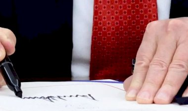 واشنطن تُشدّد قبضتها.. تداعيات خطوة ترامب لتصنيف فروع الإخوان كمنظمات إرهابية