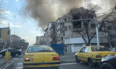 شاب مصري في أبوظبي: 