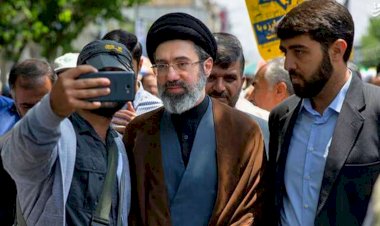 صراع داخل النظام الإيراني مع اقتراب إعلان مجتبى خامنئي مرشدًا أعلى للبلاد