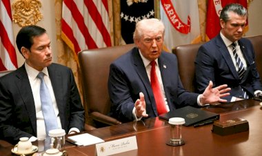 أزمة مضيق هرمز تتصاعد.. اجتماع طارئ لترامب في غرفة العمليات بالبيت الأبيض