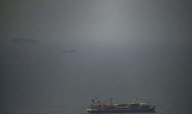 تصعيد في هرمز يشعل أسواق الطاقة ويهدد الملاحة العالمية