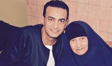 وفاة والدة الفنان سمسم شهاب ورسالة وداع مؤثرة يطلب فيها الدعاء
