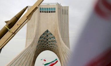 أبرز ما ورد في الصحف الأجنبية الخميس 16 يوليو.. تحولات تهز خصوم واشنطن.. صراع أجنحة في إيران وتغييرات مفاجئة في كييف